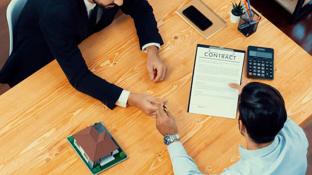 Moving Forward with Confidence with the Support of a Mediator Merton