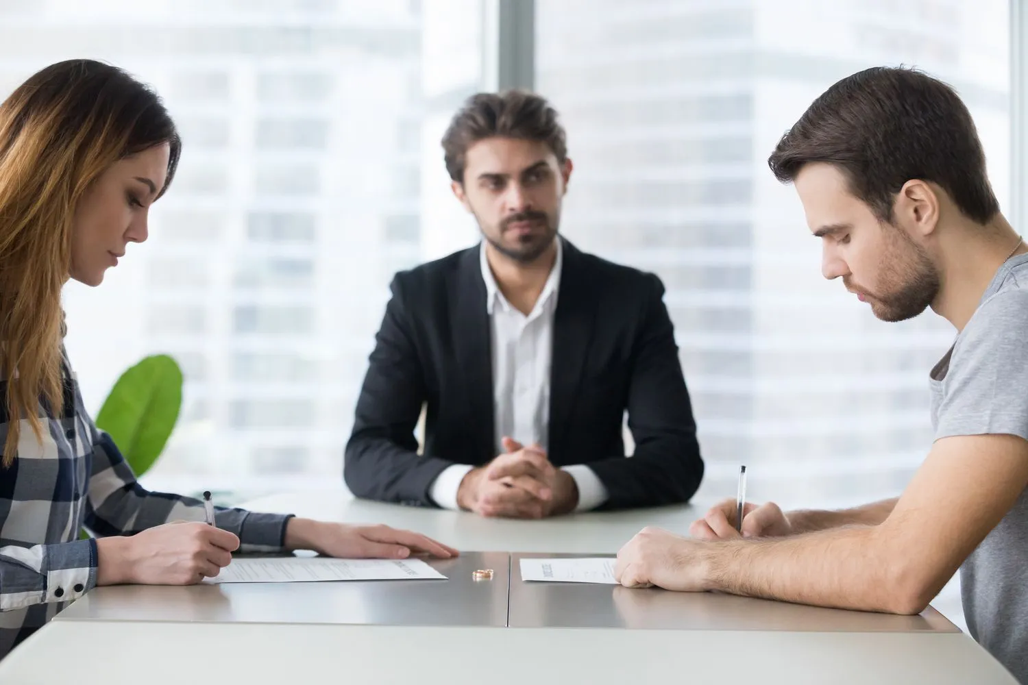 How EH Mediation Guides Couples Toward Fair and Balanced Outcomes Merton